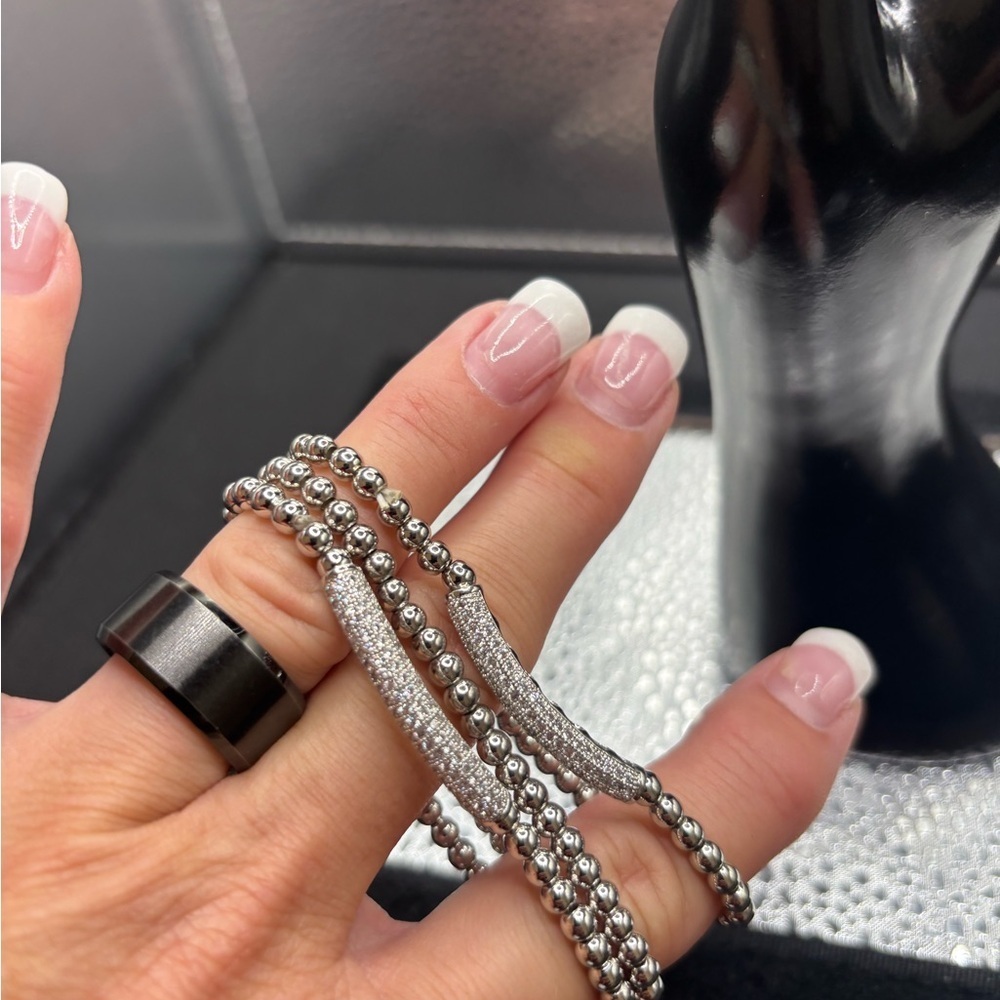 Elegant 3 Stretchy Silver Beaded Bracelet